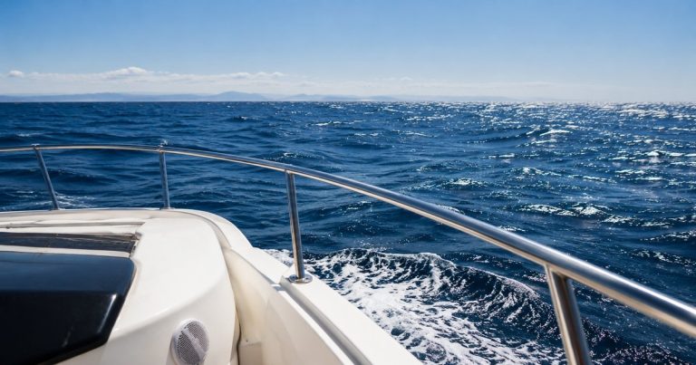 cómo evitar el mareo en barco